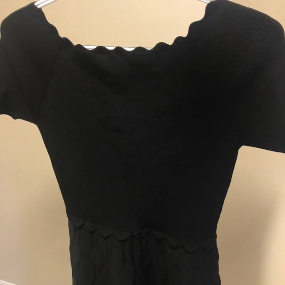 Sandro Black Knitted Scallop Dress - Size 38 (EU) - Picture 4 of 4